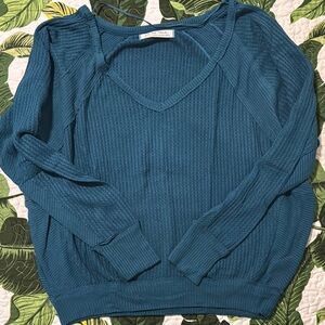 We the Free Teal V-Neck tee